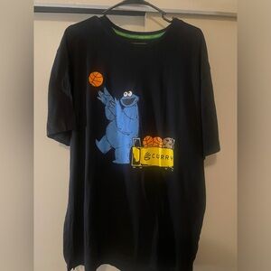 Under Armour Sesame Street Cookie Monster Steph Curry basketball tshirt size XL